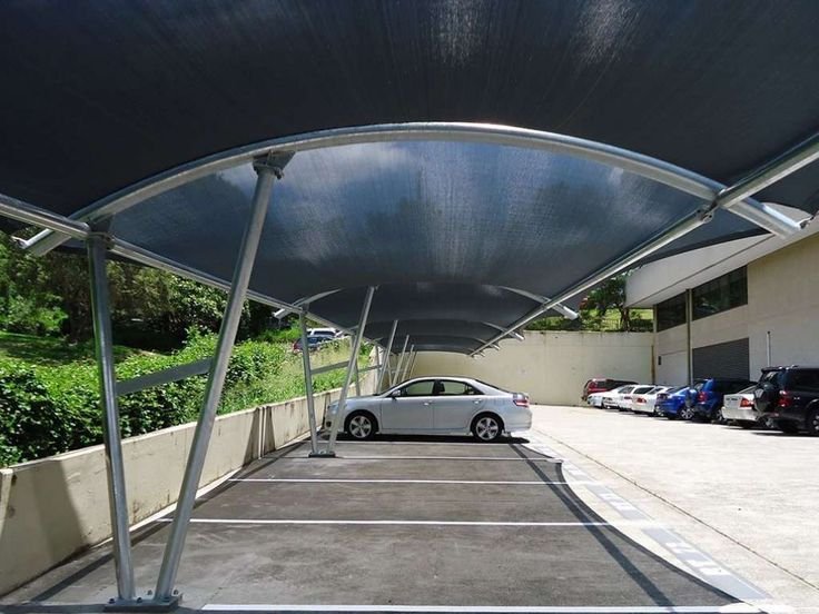 أسقف ساندوتش بانل في الرياض: الجودة، العزل، والاختيار الذكي للبناء الحديث